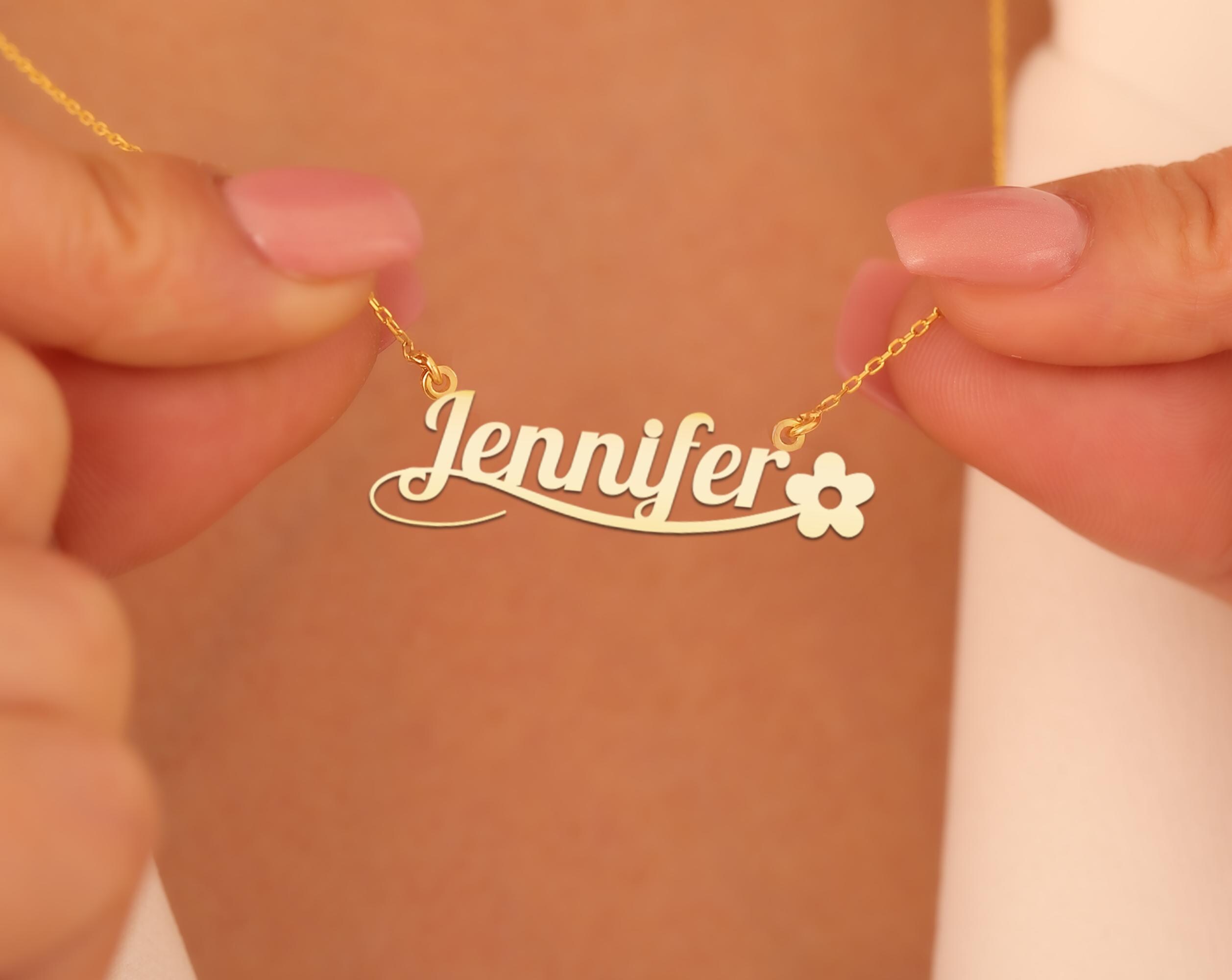 Personalized Name Necklace with Flower Design - Custom Jewelry Gift for Women - Minimalist Gold Pendant for Special Occasions