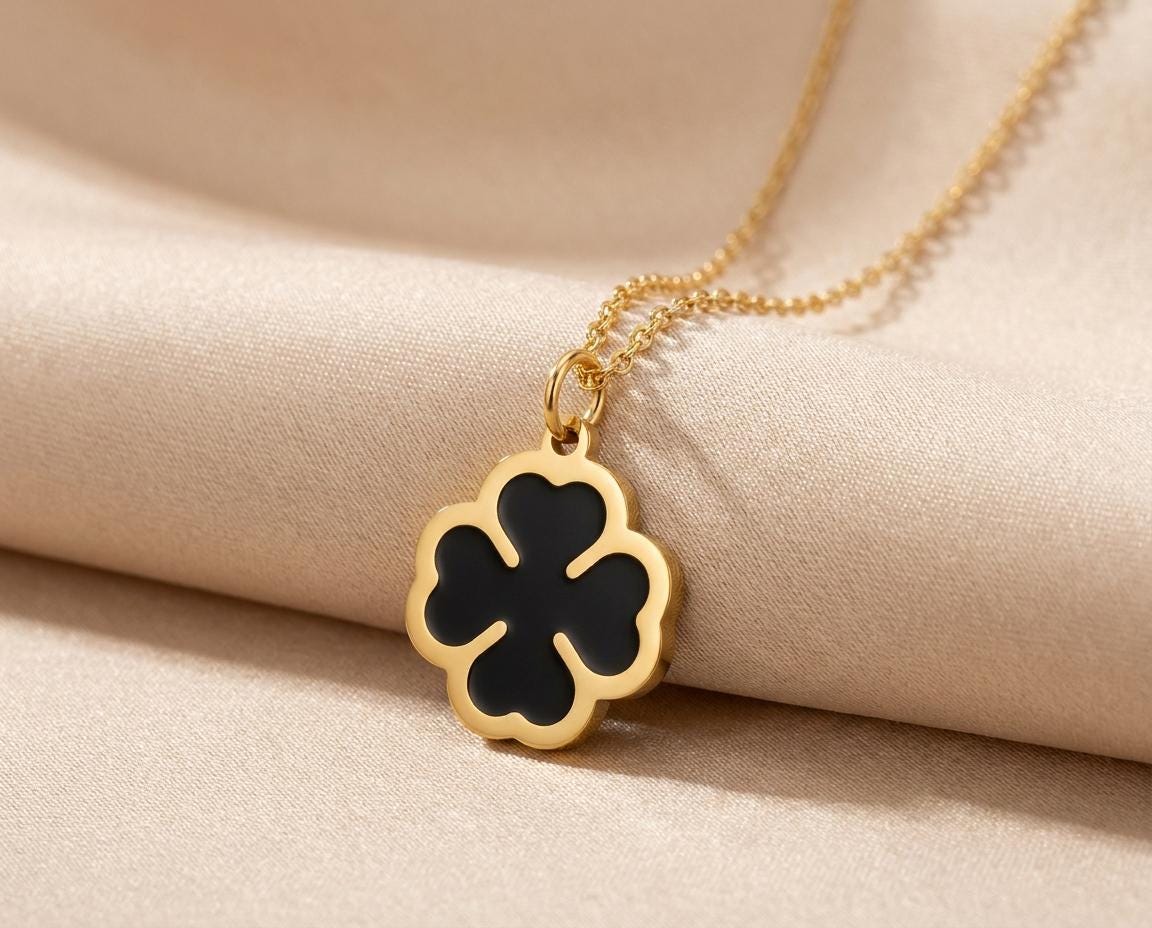 Clover Pendant Necklace in Sterling Silver - Four Leaf Clover Jewelry